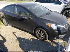 KNAFX4A62G5476728 2016 KIA FORTE