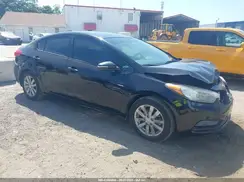 KNAFX4A62G5478608 2016 KIA FORTE