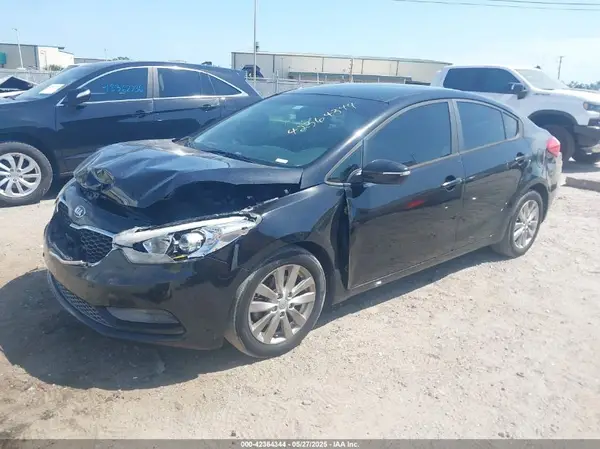 KNAFX4A62G5478608 2016 KIA FORTE - Image 2