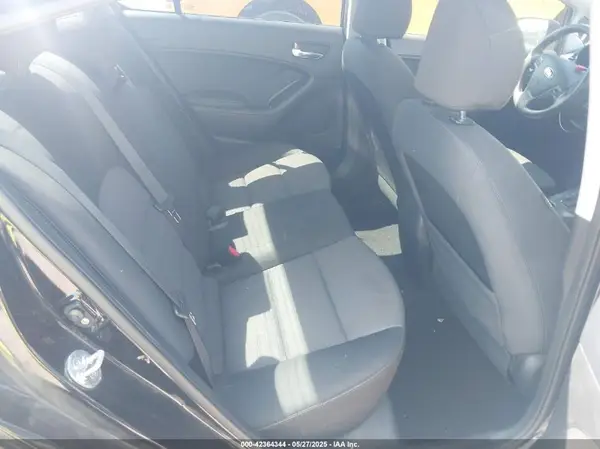 KNAFX4A62G5478608 2016 KIA FORTE - Image 8