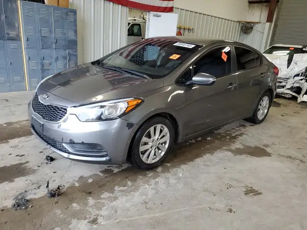 KNAFX4A62G5489916 2016 KIA FORTE - Image 1
