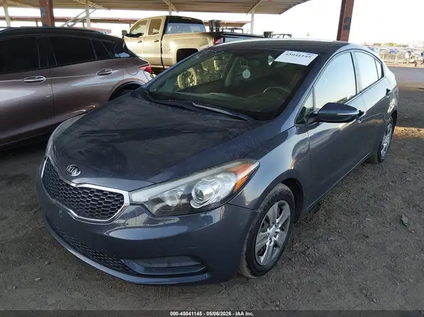 KNAFX4A62G5512644 2016 KIA FORTE - Image 2