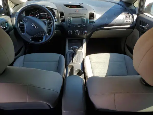 KNAFX4A62G5512787 2016 KIA FORTE - Image 8