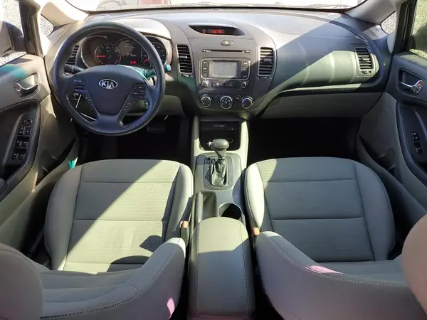KNAFX4A62G5521117 2016 KIA FORTE - Image 8