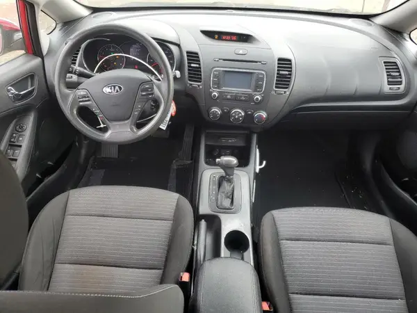 KNAFX4A62G5527046 2016 KIA FORTE - Image 8