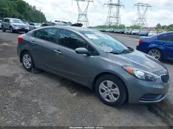 KNAFX4A62G5527158 2016 KIA FORTE
