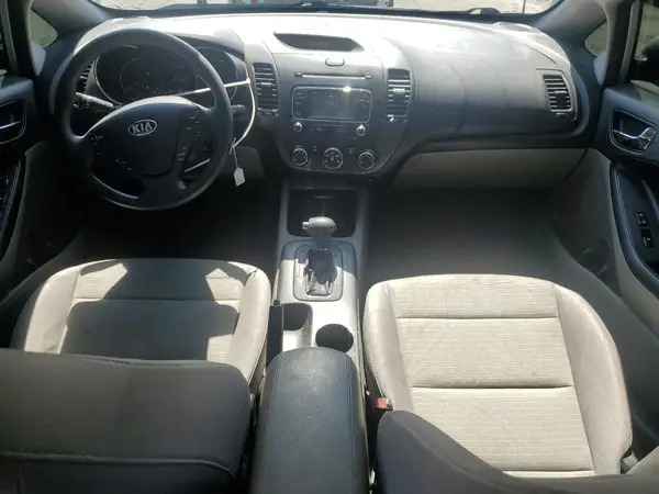 KNAFX4A62G5529525 2016 KIA FORTE - Image 8