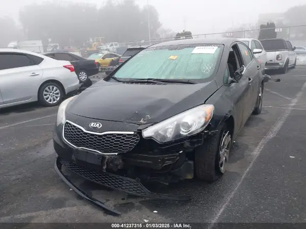 KNAFX4A62G5532666 2016 KIA FORTE - Image 2