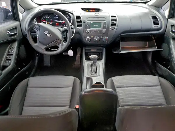 KNAFX4A62G5534823 2016 KIA FORTE - Image 8