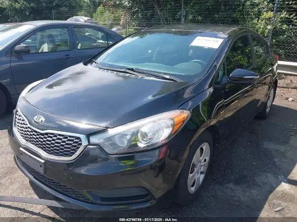 KNAFX4A62G5536362 2016 KIA FORTE - Image 2