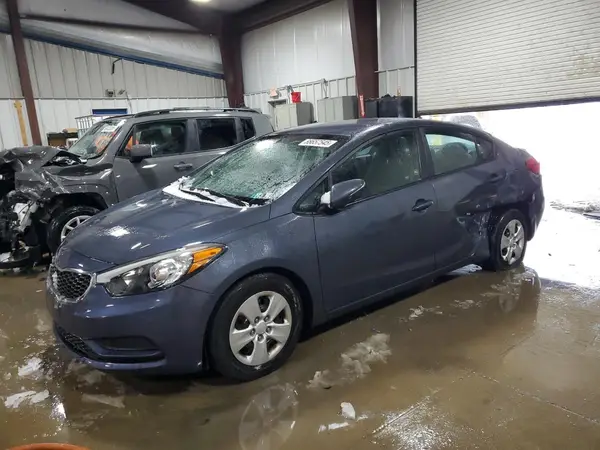 KNAFX4A62G5537494 2016 KIA FORTE - Image 1