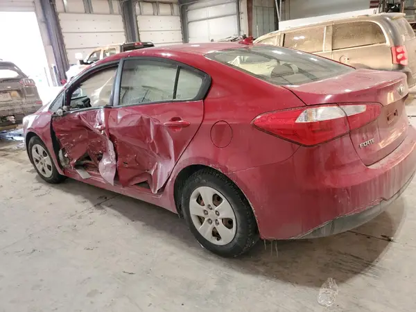 KNAFX4A62G5537513 2016 KIA FORTE - Image 2