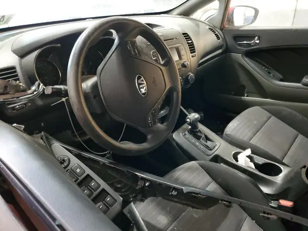 KNAFX4A62G5537513 2016 KIA FORTE - Image 8