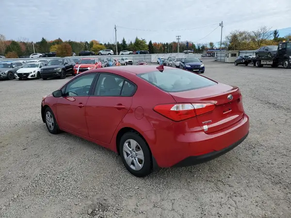 KNAFX4A62G5540993 2016 KIA FORTE - Image 2