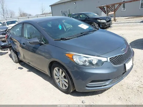 KNAFX4A62G5575856 2016 KIA FORTE - Image 1