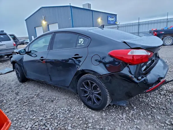 KNAFX4A62G5577946 2016 KIA FORTE - Image 2