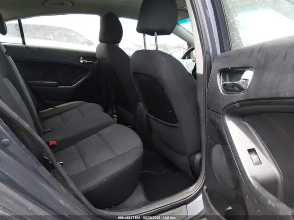 KNAFX4A62G5580183 2016 KIA FORTE - Image 8