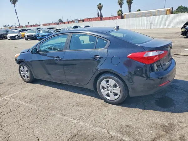 KNAFX4A62G5598067 2016 KIA FORTE - Image 2