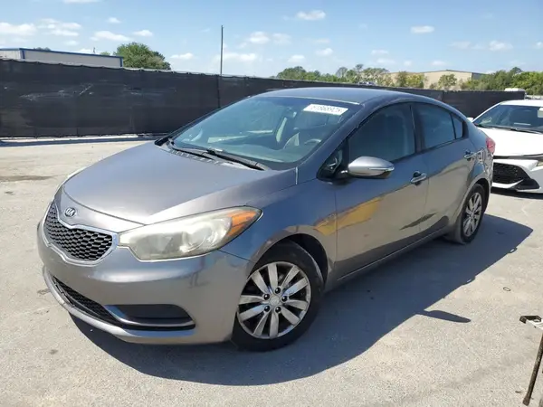 KNAFX4A62G5608337 2016 KIA FORTE - Image 1