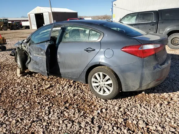 KNAFX4A62G5608967 2016 KIA FORTE - Image 2