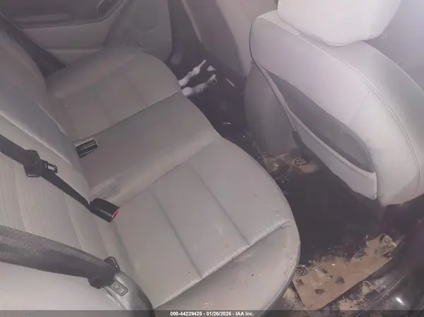 KNAFX4A62G5609052 2016 KIA FORTE - Image 8