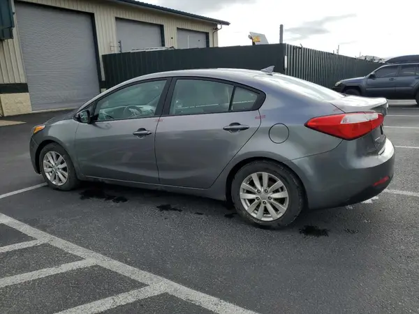 KNAFX4A63G5442183 2016 KIA FORTE - Image 2