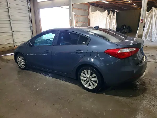 KNAFX4A63G5443012 2016 KIA FORTE - Image 2