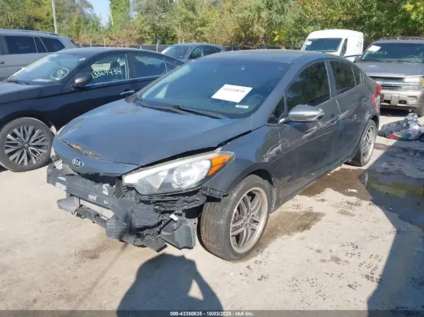KNAFX4A63G5462840 2016 KIA FORTE - Image 2