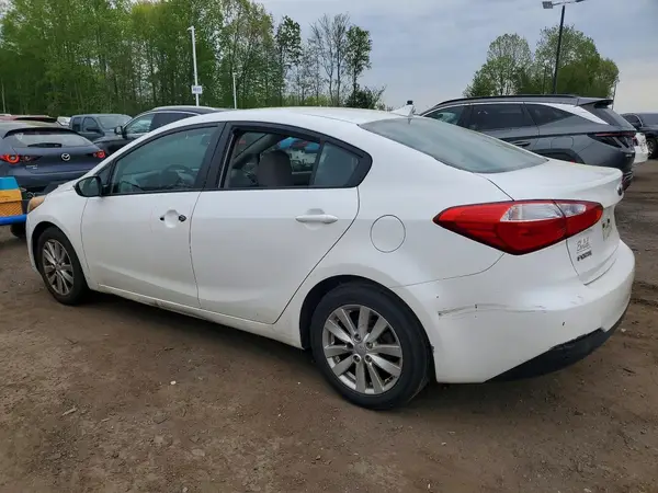 KNAFX4A63G5462854 2016 KIA FORTE - Image 2