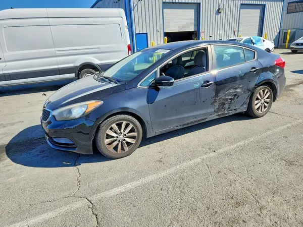 KNAFX4A63G5463812 2016 KIA FORTE - Image 1