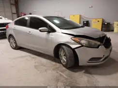KNAFX4A63G5476091 2016 KIA FORTE