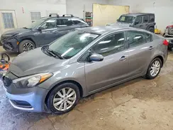 KNAFX4A63G5479735 2016 KIA FORTE