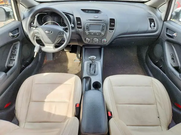 KNAFX4A63G5480688 2016 KIA FORTE - Image 8