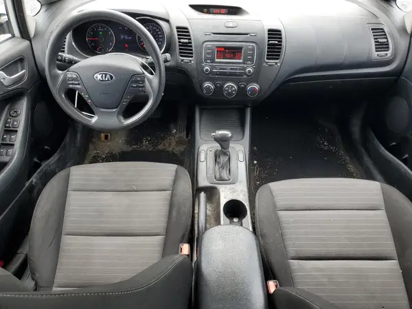 KNAFX4A63G5482649 2016 KIA FORTE - Image 8