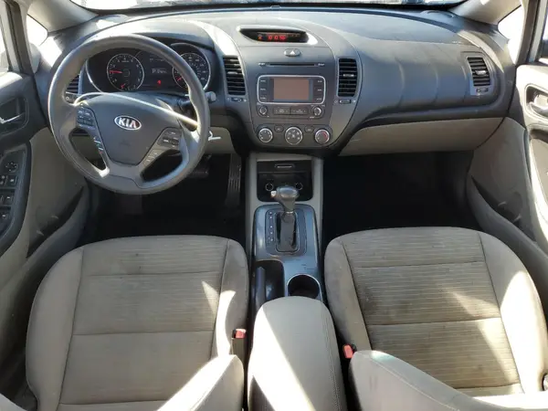 KNAFX4A63G5490170 2016 KIA FORTE - Image 8