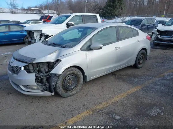 KNAFX4A63G5497815 2016 KIA FORTE - Image 2
