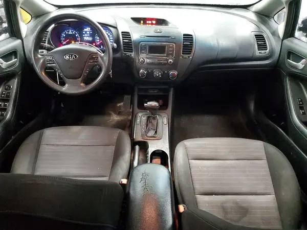 KNAFX4A63G5499497 2016 KIA FORTE - Image 8