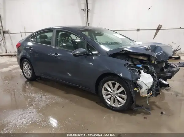 KNAFX4A63G5503600 2016 KIA FORTE - Image 1