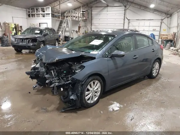 KNAFX4A63G5503600 2016 KIA FORTE - Image 2