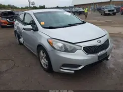 KNAFX4A63G5506268 2016 KIA FORTE