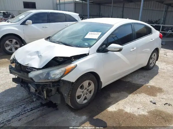 KNAFX4A63G5514242 2016 KIA FORTE - Image 2