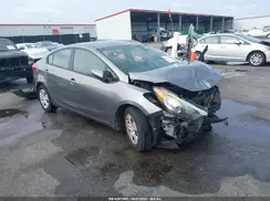 KNAFX4A63G5519277 2016 KIA FORTE