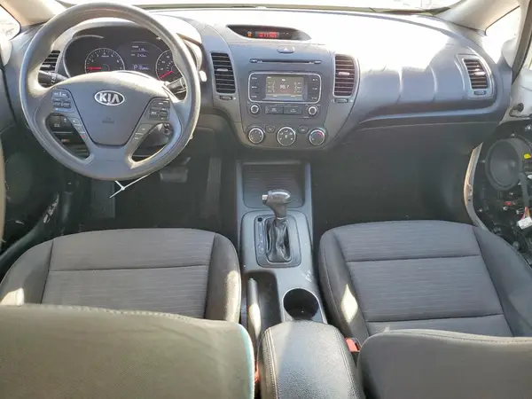 KNAFX4A63G5519375 2016 KIA FORTE - Image 8