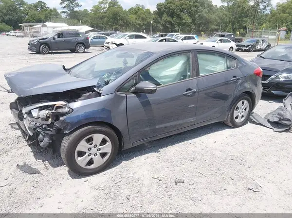 KNAFX4A63G5520798 2016 KIA FORTE - Image 2