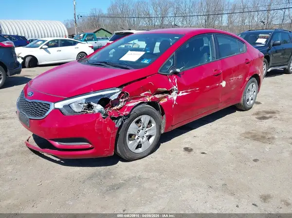 KNAFX4A63G5522874 2016 KIA FORTE - Image 2