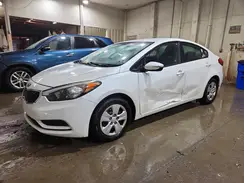 KNAFX4A63G5535382 2016 KIA FORTE