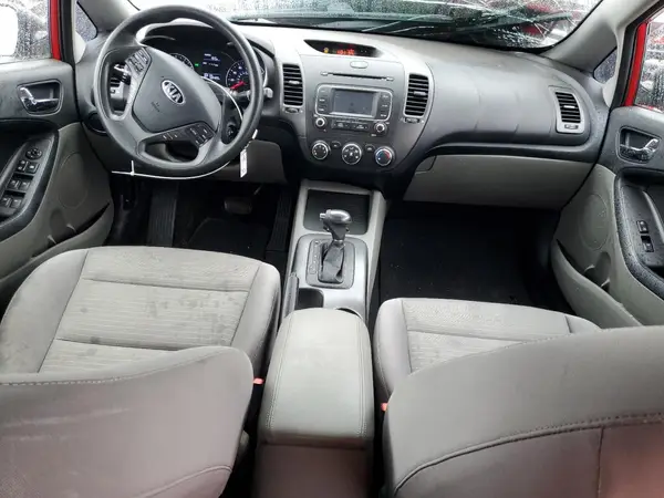 KNAFX4A63G5544745 2016 KIA FORTE - Image 8
