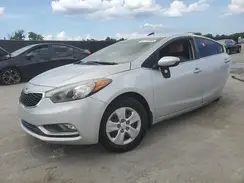 KNAFX4A63G5545698 2016 KIA FORTE