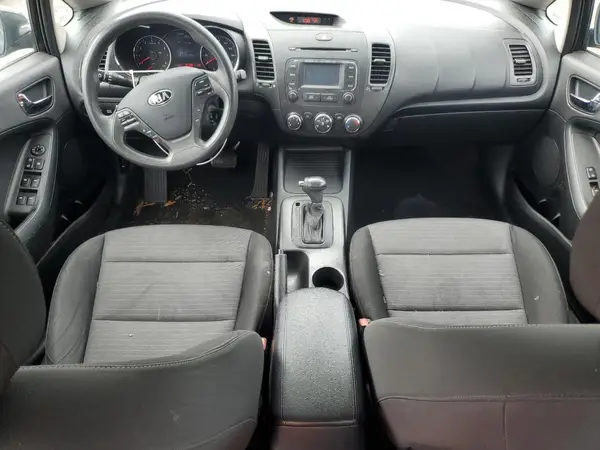 KNAFX4A63G5549234 2016 KIA FORTE - Image 8