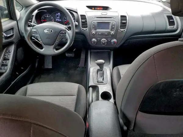 KNAFX4A63G5549671 2016 KIA FORTE - Image 8